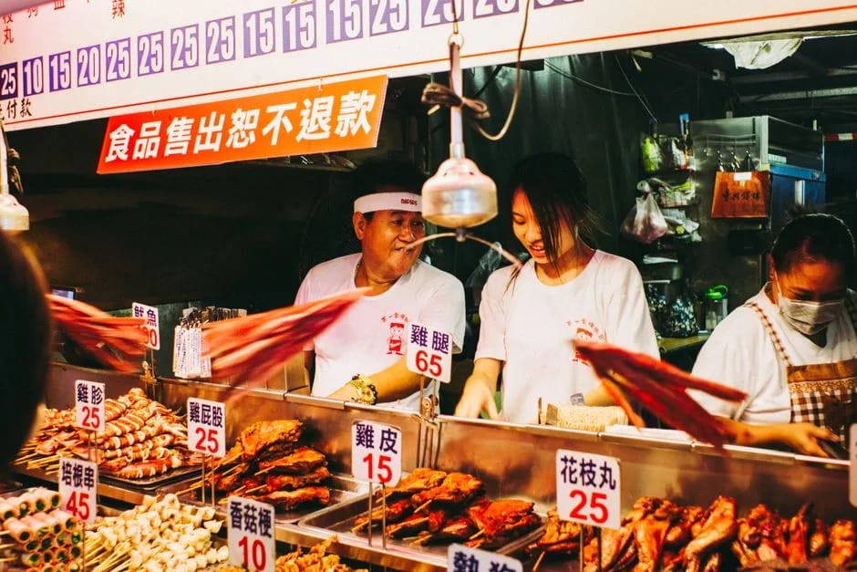 Bubble tea, night markets, mountains
